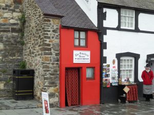 Smallest house in Britian, Conwy